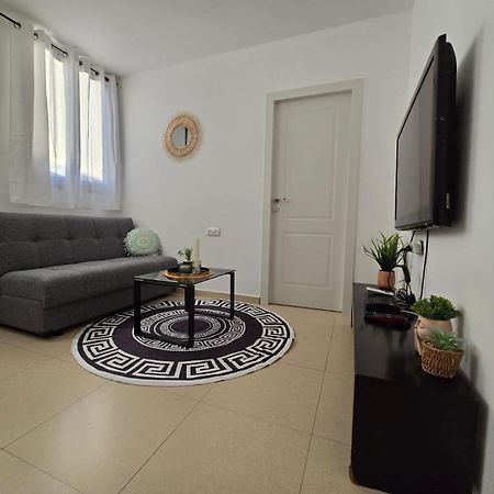 Sea And Sun Aprtment Eilat Apartment Exterior photo