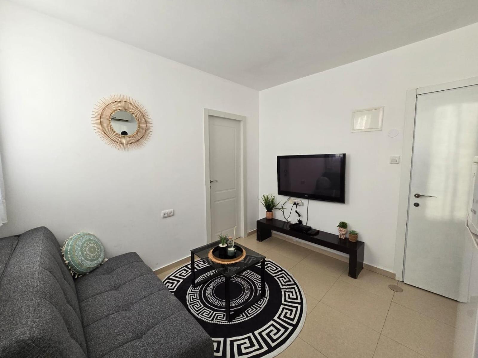 Sea And Sun Aprtment Eilat Apartment Exterior photo